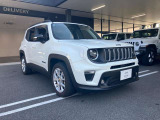 右斜め前になります。