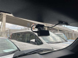 ドライブレコーダー付きなので、もしもの事故の際の記録はもちろん、旅行の際の思い出としてドライブの映像を楽しむことができます☆