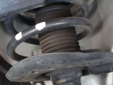 お車を安心してお乗りいただく為には、足回りの定期点検が欠かせません。日産サービスプログラム(有償)では半年ごとの点検をさせていただきます。