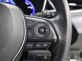 レーダークルーズコントロール使用時に、同一車線内中央を走行できるよう操舵を支援する「レーントレーシングアシスト(LTA)」が装備されています。