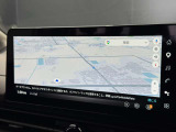 12.3インチワイドディスプレイを採用。情報を同時に表示できる3分割画面も可能