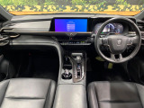 クラウンスポーツ 2.5 Z E-Four 4WD 