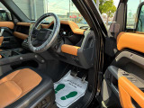 L663 Defender  3.0直6MHEVディーゼル 300ps/4,000rpm 66kgm/1,500-2,000rpm ZF8AT エアーサスペンション 275/45R22 可変ダンピング 発進/停止アダプティブクルコン デジタルミラー 1オーナー車