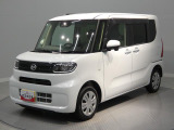 冬道の安心感をもたらす4WD。ナビやバックカメラなど毎日の運転をサポートする便利な機能が揃い、家族みんなの頼れる相棒として活躍します。