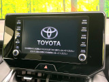 【8インチ ディスプレイオーディオ】大画面のディスプレイはAppleCarPlayやAndroidAutoが利用可能。大きな画面でスマホナビアプリ等が利用いただけます♪