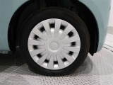 タイヤサイズは155/65R14です。