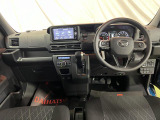 今お乗りのお車の価値が気になる方は、お気軽にお声がけください。査定士の資格を持ったスタッフが、丁寧に査定いたします