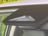 【ホンダセンシング】走行中に前方の車両等を認識し、衝突しそうな時は警報とブレーキで衝突回避と被害軽減をアシスト。より安全にドライブをお楽しみいただけます。