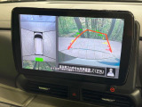 【マルチアラウンドモニター】専用のカメラにより、上から見下ろしたような視点で360度クルマの周囲を確認することができます☆死角部分も確認しやすく、狭い場所での切り返しや駐車もスムーズに行えます。