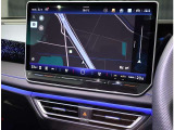 純正インフォテイメントシステムパッケージ「Discover Pro MAX」15インチの大画面ですが、運転中の視界は遮りません。