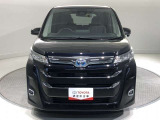 「フロントマスク」です。車の印象を決めるのは【顔】。この車の顔つきは、きっとあなたにピッタリ!?