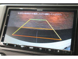 バックカメラが装備されており、後方の安全確認はもちろんのこと狭い場所での駐車や雨の日・夜間など視界の悪いコンディションでのストレスの軽減にもなります!