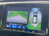 【マルチビューカメラシステム】専用のカメラにより、上から見下ろしたような視点で360度クルマの周囲を確認することができます☆死角部分も確認しやすく、狭い場所での切り返しや駐車もスムーズに行えます。