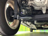 お車を安心してお乗りいただく為には、足回りの定期点検が欠かせません。サービスサポート(有償保証)では無料点検もご提供しており、安心のカーライフをお過ごしいただけるサポート体制が整っています。