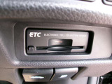 ETCがあれば高速道路もスムーズですよね!料金所で止まることなくスイスイ行けますよ!