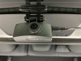 大切な人に気持ちよく乗ってもらいたい・・・そんな気持ちを込めてお客様のカーライフのお手伝いをさせてください。