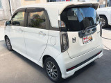 当店では軽自動車から普通車まで幅広くオールメーカーの車種・色・グレードを豊富に揃えております。
