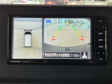 アラウンドビューモニター。上空から見下ろしたような映像が映し出されるので、駐車をスムースに行えます。