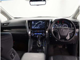 ☆新車の時からの保証書・メンテナンスノート・取扱説明書・点検記録簿等きちんと残っておりますので安心ですよね♪ 新車とは違い中古車ですので有るのと無いのでは車の価値も異なります。