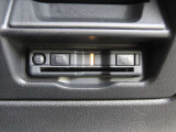 高速道路や有料道路の必需品のETCも装着されています。カードを入れるだけで、料金所をノンストップ&キャッシュレスで通過出来ます。長距離ドライブの際にも役立ちます★☆★☆