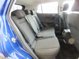 ISOFIX(イソフィックス)基準適合チャイルドシート固定装置!!安心楽々で対応チャイルドシートが取付できます。
