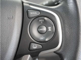 ◆アダプティブクルーズコントロール◆予め設定した車速内でクルマが自動的に加減速。前走車との適切な車間距離を維持しながら追従走行します。【LKAS】車線維持支援システムでステアリング操作を支援。