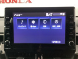 【ディスプレイオーディオ】お持ちのスマートフォンと連携して、Bluetoothでの音楽再生が可能です。デザインはもちろん、操作性も良好です。
