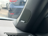 BOZE車のプレミアムサウンドシステムを採用しております。