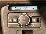 車内空調は&rdquo;AUTOエアコン&rdquo;にお任せ。運転に集中出来ますよ!
