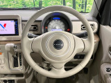 【純正革巻きステアリング】上質な革を使用することで、手にしっかり馴染みとても運転しやすいハンドルです♪