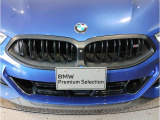 【キドニーグリル】BMWは約90年もの間、ほぼ全ての車両にひと目でBMWだと分かるこの特徴的なフロントグリルが備えられ、デザイン・アイコンとして親しまれてきました。