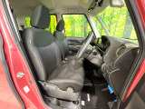 運転席シート廻りは使用感も少なく、良好な状態となっています。丁寧に使われていたことがよくわかりますね。