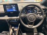 このハンドルを握った時に、車を所有している優越感を味わえますね