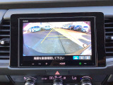 後方確認はバックカメラにお任せ♪後退時に便利で、駐車が楽になります♪