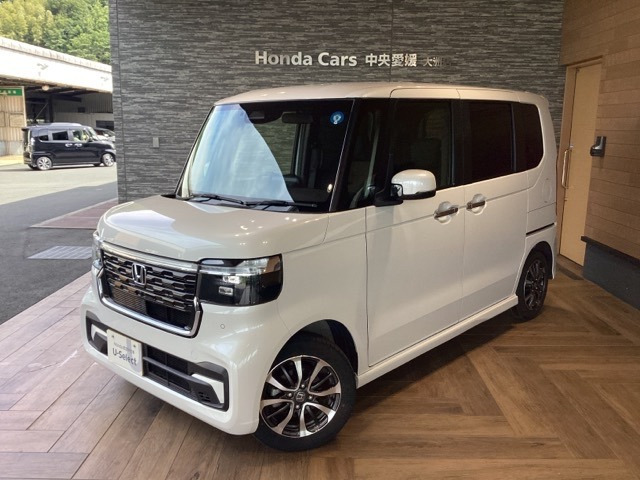 N-BOXカスタム  
