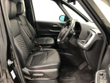 【運転席・助手席】です!実際お座りいただくのが分かりやすいと思いますので、ぜひお気軽にご来店ください♪状態もいいですよ☆