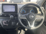 室内はルームクリーニングを行い納車になりますので納車後も快適な車内でお出かけできますよ