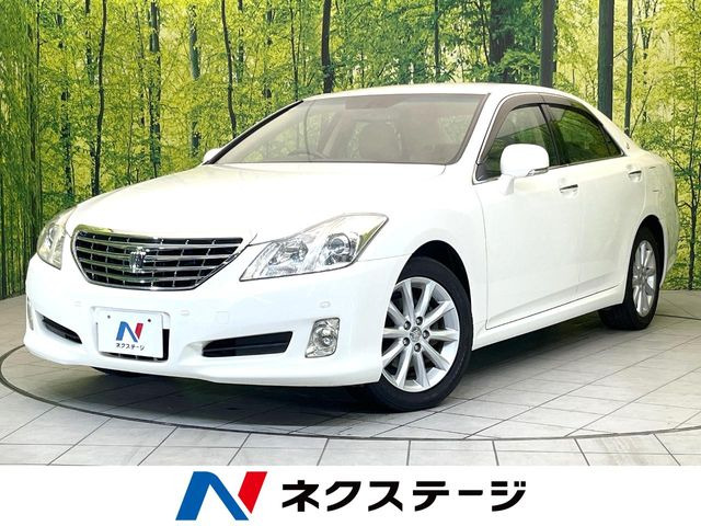 クラウン 3.0 ロイヤルサルーン