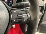 クルーズコントロールを装備しています。高速道路などで一定の速度で走ってくれるので運転が楽ですよ!速度を設定できますので、スピードの出しすぎにも注意できます。