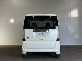 エンジンルーム・足まわり・下まわり・等の点検等「Hホンダ中古車商品化整備基準に基づいた点検整備に加え、エアコンの効き具合、パワーウインドウ・パワードアロックの作動確認など、徹底チェックを行います。
