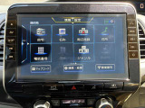 純正ならではのバックカメラ連動で、ミニバンの運転が不安な方でも駐車がラクラクです!