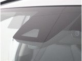 サポカーは、高齢運転者を含めたすべてのドライバーによる交通事故の発生防止・被害軽減対策の一環として、国が推奨する新しい自動車安全コンセプトです。詳しくは販売店スタッフまでおたずねください。