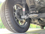 お車を安心してお乗りいただく為には、足回りの定期点検が欠かせません。サービスサポート(有償保証)では無料点検もご提供しており、安心のカーライフをお過ごしいただけるサポート体制が整っています。