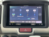 Bluetooth対応の日産純正ナビなのでスマホの音楽を車内で聴けるのでお出かけの時もお気に入りの曲を聴きながらノリノリドライビング♪