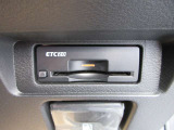 高速道路必須アイテムのETC装備です。最近はスマートインターチェンジも増えてきたので便利ですね。