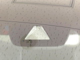 【トヨタセーフティセンス】走行中に前方の車両等を認識し、衝突しそうな時は警報とブレーキで衝突回避と被害軽減をアシスト。より安全にドライブをお楽しみいただけます。