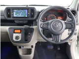 高いホールド性で運転姿勢が安定します。長距離ドライブでも疲れにくいのが魅力です。快適なドライビングライフをお送りください♪