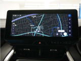 トヨタ純正12.3インチディスプレイオーディオ&バックカメラが装備されているので、普段の使い勝手もロングドライブも快適です。