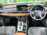 アウトランダー PHEV 2.4 P 4WD 