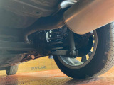 お車を安心してお乗りいただく為には、足回りの定期点検が欠かせません。サービスサポート(有償保証)では無料点検もご提供しており、安心のカーライフをお過ごしいただけるサポート体制が整っています。
